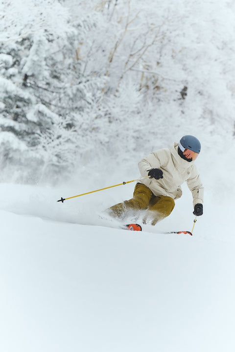 Model wearing the GW16300 W's GORE-TEX Down Jacket