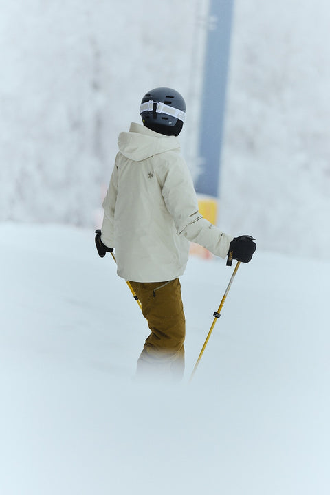 Model wearing the GW16300 W's GORE-TEX Down Jacket
