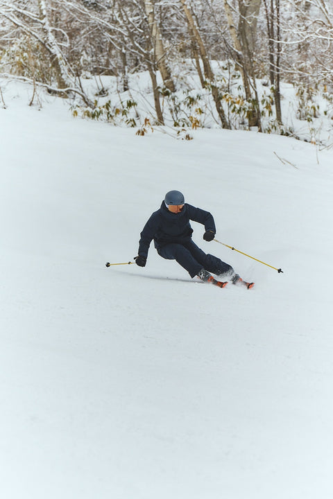 Model wearing the GW16300 W's GORE-TEX Down Jacket